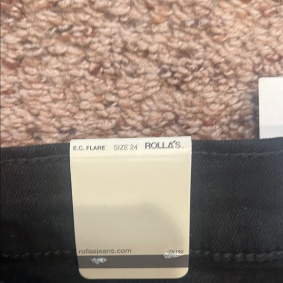 New with tags!! Women's Black Flare Jeans - Picture 2 of 4